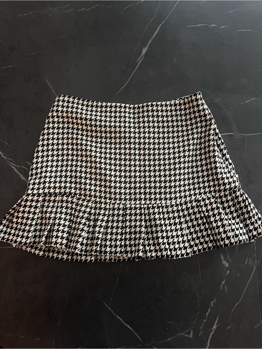 MAJORELLE Black & White Ruffle-Hem Mini Skirt